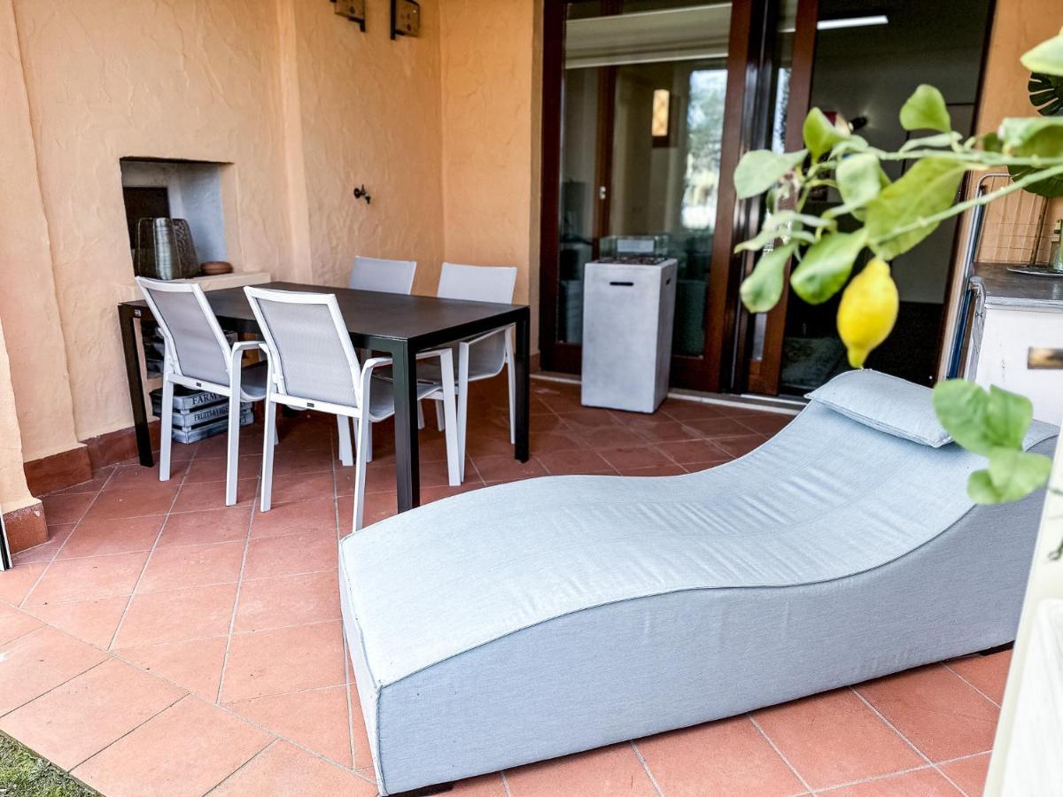 Lugana Resort & Sporting Club Peschiera del Garda Exterior photo
